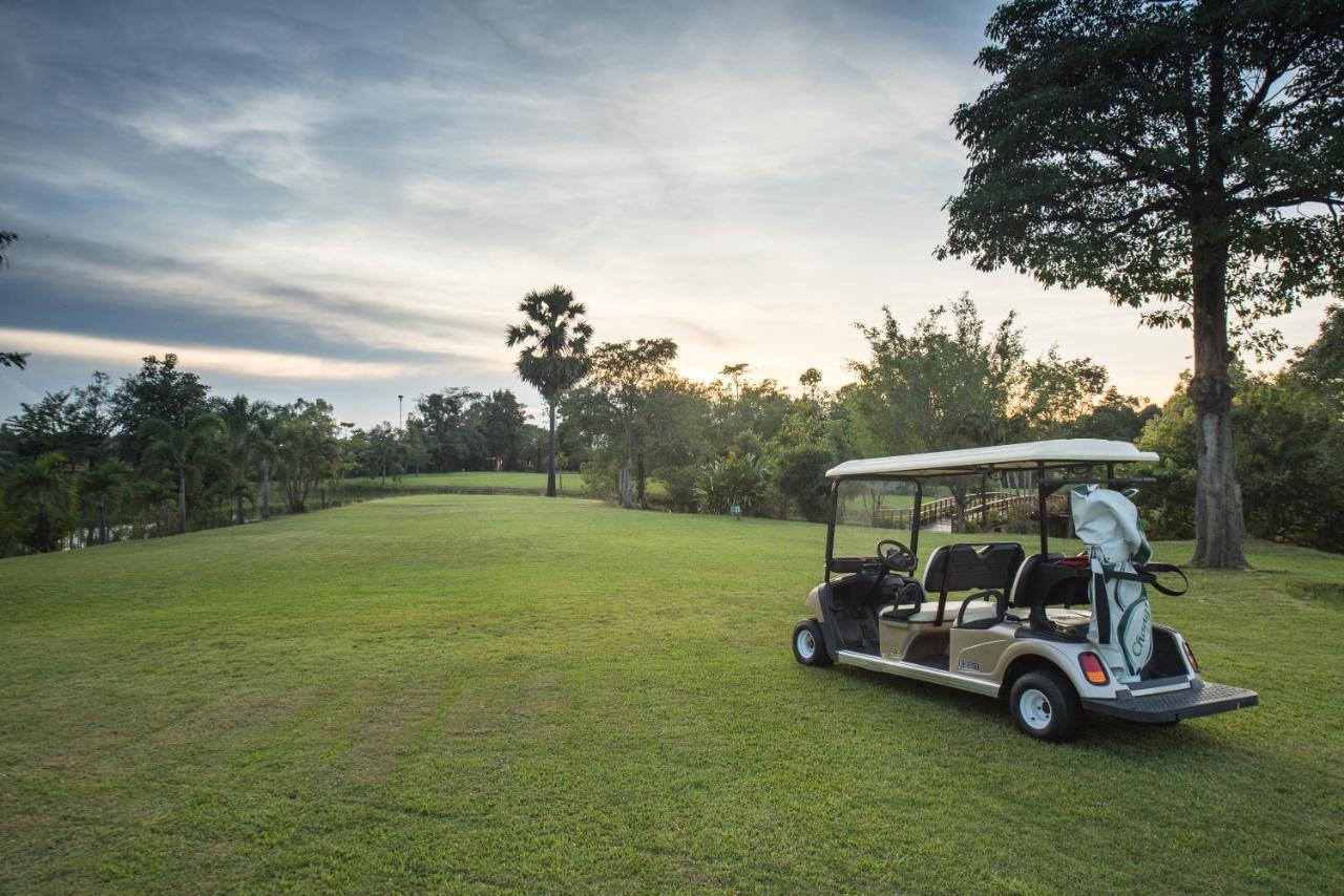 Baan Suan Khun Ta And Golf Resort Ubonratcsathani Kültér fotó