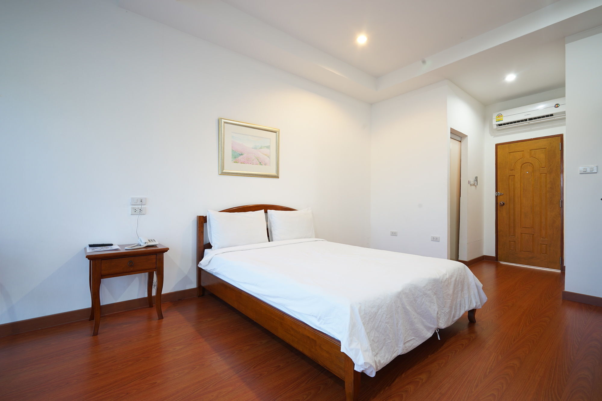 Baan Suan Khun Ta And Golf Resort Ubonratcsathani Kültér fotó